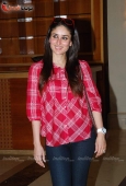 Kareena at Don Loose your Mind, Loose your weight book promotional event - inditop.com 6