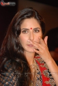 Katrina Kaif In Red Saari at Nakshatra Vivaah collection launch - inditop.com 24