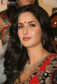 Katrina Kaif In Red Saari at Nakshatra Vivaah collection launch - inditop.com 46