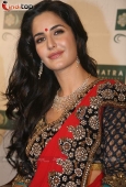 Katrina Kaif In Red Saari at Nakshatra Vivaah collection launch - inditop.com 52