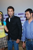 Katrina Kaif and Ranbir at Fame Malad 7