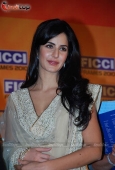 Katrina Kaif, Shahrukh Khan and Victoria Dutch at FICCI Frames inauguration - inditop.com 23