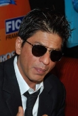 Katrina Kaif, Shahrukh Khan and Victoria Dutch at FICCI Frames inauguration - inditop.com 29