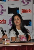 Katrina, Saif and Harman at Waves NGO press meet - inditop.com 10