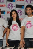 Katrina, Saif and Harman at Waves NGO press meet - inditop.com 15