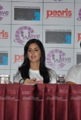 Katrina, Saif and Harman at Waves NGO press meet - inditop.com 4