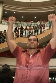 Khali meets fans - inditop.com 21