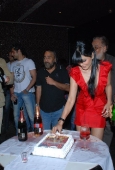 Koena Mitra celebrates her Birthday in style - inditop.com 19