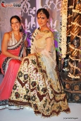 Lara Dutta, Brinda Parekh walks the ramp for Maheka Mirpuri 15