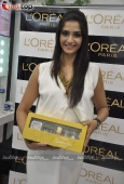 Loreal launches Golden Girl With Sonam Kapoor - inditop.com 17