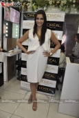 Loreal launches Golden Girl With Sonam Kapoor - inditop.com 27