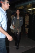 Mallika Sherawat comes to India - inditop.com10