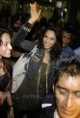 Mallika Sherawat comes to India - inditop.com37