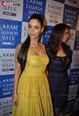 Mallika Sherawat, Isha Koppikar & other celebs on day 1 of Lakme - inditop.com3