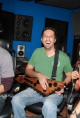 Manasi Scott records with Salim Sulaiman - inditop.com18