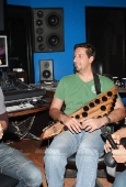 Manasi Scott records with Salim Sulaiman - inditop.com20