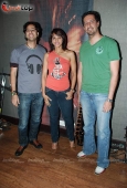 Manasi Scott records with Salim Sulaiman - inditop.com23