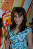 Minissha Lambha at Radio City - inditop.com 9