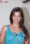 Mughda Godse at special screening of film Help - inditop.com15