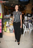 Nauheed Cyrus, Sonia Mehr at Ahmed Faiyaz book launch - inditop.com 16