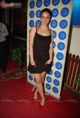 Nauheed Cyrusi at the launch of Dino Morea  yet another Crepe Station8