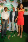 Neha Dhupia launches Signature T20 Club Golf 2009 1