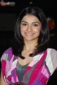 Prachi Desai & Perizad Kohla at Design One exhibition hosted by Sahachari foundation - inditop.com