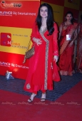 Preity zinta, Rituparna Sengupta & Big B at MAMI Awards closing night 11