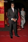 Preity zinta, Rituparna Sengupta & Big B at MAMI Awards closing night 12