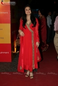 Preity zinta, Rituparna Sengupta & Big B at MAMI Awards closing night 17