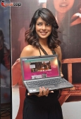 Priyanka Chopra launch her official website launch - inditop.com22