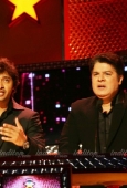 Sajid and Shreyas as hosts