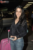 Raima Sen, Neil And Isha Sharvani leave for IIFA Colombo - inditop.com8