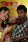 Ranbir & Katrina promote Ajab Prem Ki Kahani on Radio Mirchi 16