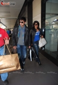 Ranbir Priyanka spotted at Mumbai airport back from New York today afternoon - inditop.com 