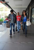 Ranbir Priyanka spotted at Mumbai airport back from New York today afternoon - inditop.com 15