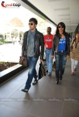 Ranbir Priyanka spotted at Mumbai airport back from New York today afternoon - inditop.com 22