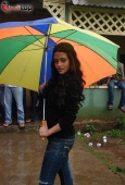 Riya Sen at A Strang Love Story film on location - inditop.com21