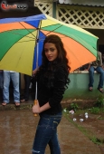 Riya Sen at A Strang Love Story film on location - inditop.com22