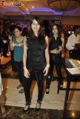 Riya Sen, Claudia, Minisha Lambha and lots more celebs at SRK Akon bash - inditop.com 19