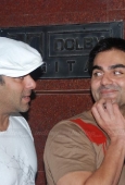 Salman Khan & Arbaaz at Dabangg screening - inditop.com9