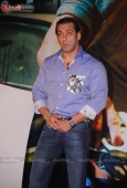 Salman Khan & Ayesha Takia at Wanted press meet 13