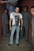 Salman Khan & Zarine Khan at Arpita and Arbaaz Khan birthday bash at Aurus - inditop.com3