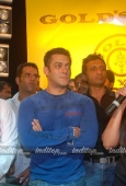 Salman Khan at Gold Gym, Mega Spinnathon 2009 - inditop.com 