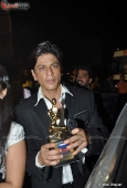 Salman Khan, Shahrukh Khan and Shahid at Star Screen Awards red carpet - inditop.com 9