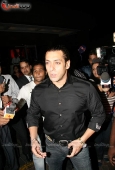 Salman Khan, Shahrukh Khan, Ranbir Kapoor at Ramesh Taurani 25th Wedding Anniversary Celeverations 7