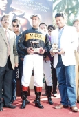 Salman Khan, Zarine Khan, Jacklin, Sherlyn and lots more celebs at Veer race at Heelo Million race- inditop.com 70