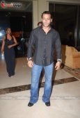 Salman khan & Katrina Kaif at Kambaqt Ishq success bash3