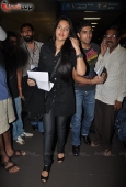 Salman, Sonakshi and Dabangg leave for Norway Film Festival - inditop.com5