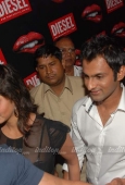 Sania Mirza and Shoaib Malik at Diesel launch - inditop.com 3